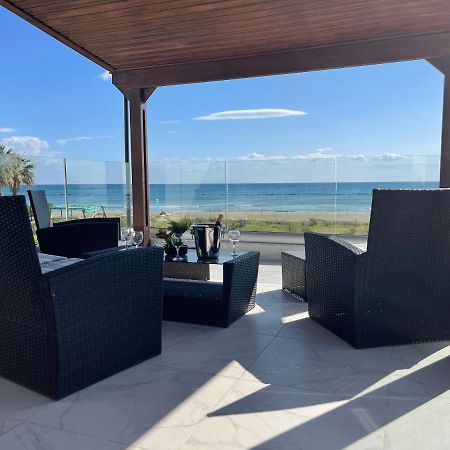 Beachfront Villa - Dasakiラルナカ エクステリア 写真